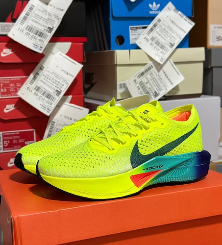 Nike ZoomX Vaporfly Next% 3 Green DV4129-700