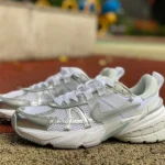 Nike V2K Run White Silver FD0736-104