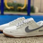 Nike Dunk Low x Supreme White Grey Gum XH0923-338