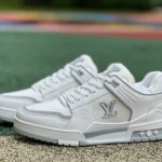 LOUIS VUITTON Pacific Coast White Grey