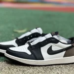 Air Jordan 1 Low Dark Mocha Low-Top Sneaker CZ0790-102