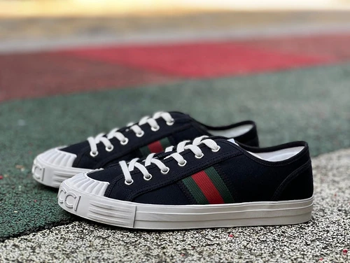 Gucci Canvas Shoes Red Black