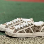 GUCCI Canvas Shoes Beige Brown