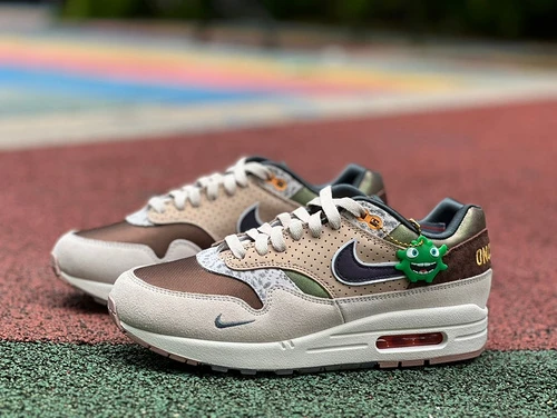 Division St. x Nike Air Max 1 "University of Oregon" Beige Brown HQ2640-200