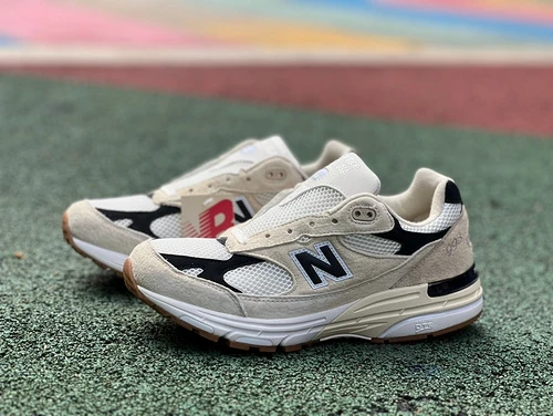 New Balance 993 Beige Black U993WS