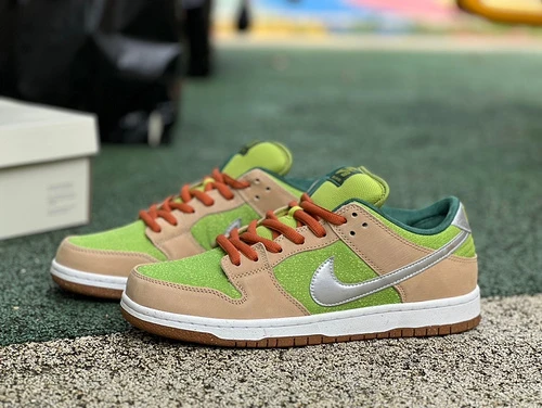 Nike Dunk SB Low "Dinner Plate" Green Brown FQ7585-200