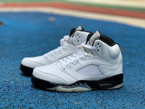 Air Jordan 5 "White Black" DD0587-110