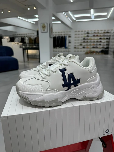 MLB BigBall Chunky White LA