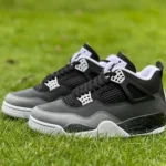 Air Jordan 4 Retro "Fear" Black Gray FQ8138-002