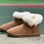 UGG Brown Mid-Top