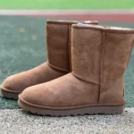 UGG Brown High-Top