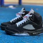 Air Jordan 5 "Black Metallic Reimagined" 2025 HF3975-001