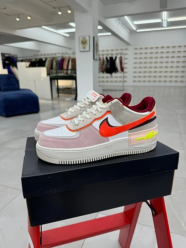 Nike Air Force 1 Multicolor CU8591-600