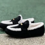 Miu Miu Slippers Black White