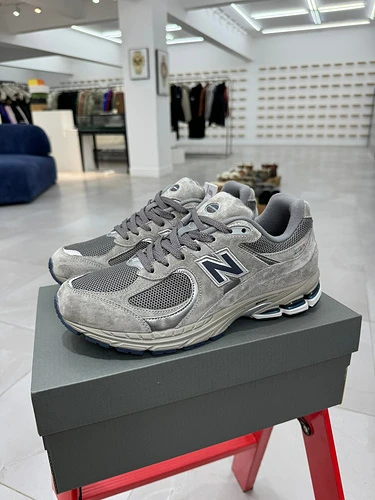 New Balance 2002R Grey ML2002RA