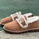 UGG Low-Top Slides