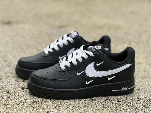 Nike Air Force 1 Black White