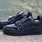 LOUIS VUITTON Trainer Black