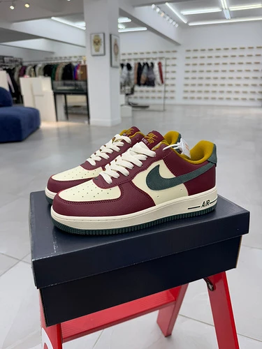 Nike Air Force 1 Red Green White HQ3612-113