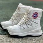 Goose Snow Boots Beige