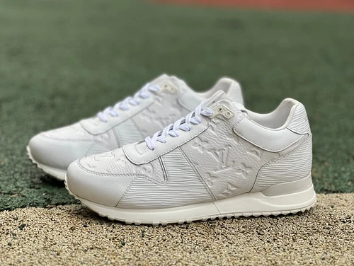 LOUIS VUITTON Run Away White