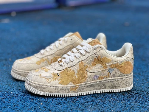 Nike Air Force 1 Gold HJ4285-777