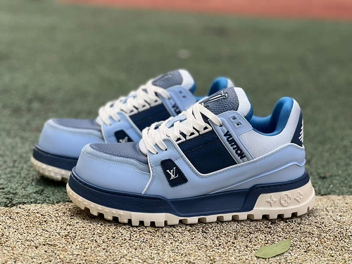 LOUIS VUITTON Trainer Maxi Blue