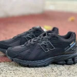 New Balance 1906R Black M1906RWF