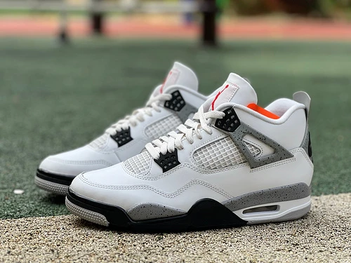 Air Jordan 4 "White Cement" 2025  FV5029-100