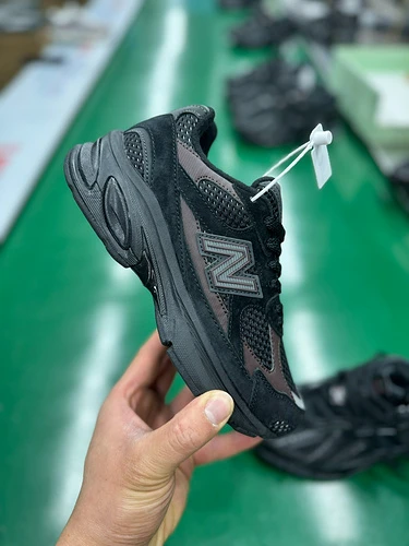 New Balance 2010 Black M2010RN