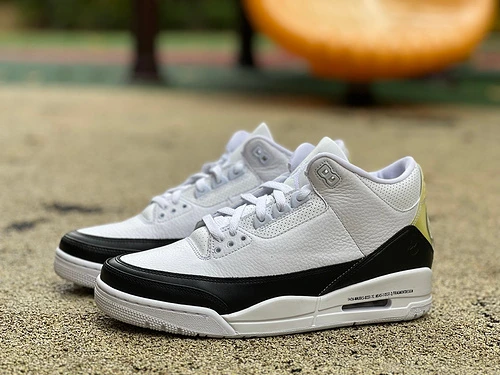 Air Jordan 3 x Fragment "White Black" RN Version DA3595-100