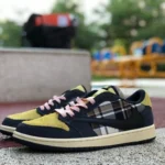 Travis Scott x Air Jordan 1 Low Black Yellow Grid CQ4277-618
