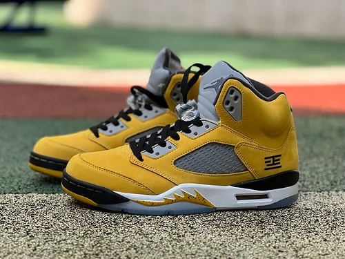 OG 正版 AJ5 东京限定版运动鞋 IO3372-700