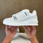 路易威登 x Nigo 联名 Portrait 白色训练鞋
