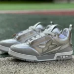 路易威登 Skate LV 金属银运动鞋