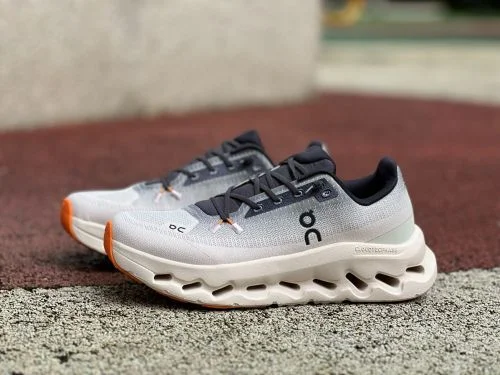 On x LOEWE Cloudtilt 2 米灰橙跑鞋
