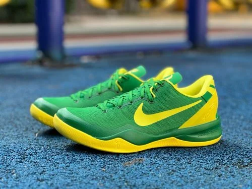GX 正版 Kobe 8 俄勒冈鸭绿黄“Halo”运动鞋