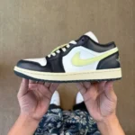DT 正版 AJ1 低帮85黑荧光绿运动鞋 HQ3009-003