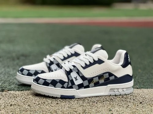路易威登 x Nigo 白蓝牛仔联名训练鞋 FW25