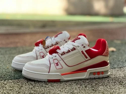路易威登 Trainer LV 白红训练鞋