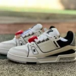 路易威登 Trainer LV 白黑训练鞋
