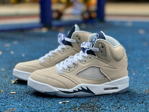 AJ5 沙灰运动鞋 HQ7978-005