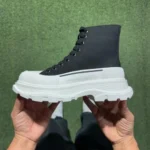 Alexander McQueen 厚底帆布鞋 高帮黑白
