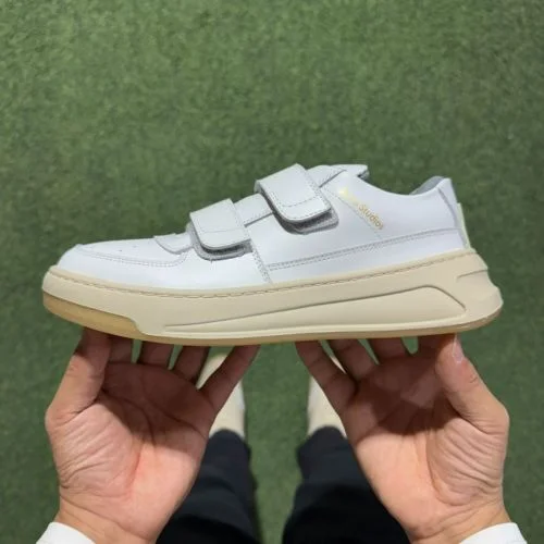 独家订制 Acne Studios 魔术贴运动鞋 (2)