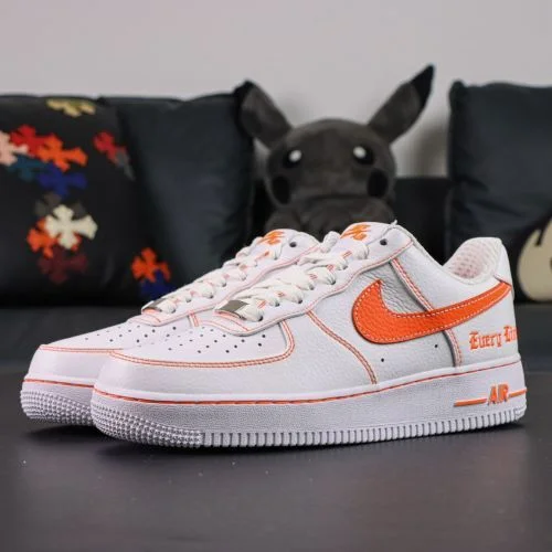 VLONE x 耐克 Air Force 1 白橙运动鞋 AA5360-100