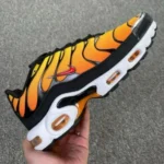 PB-MAX 耐克 Air Max Plus 黑橙黄跑鞋 HF0552-001
