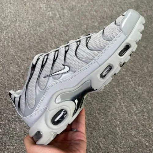 PB-MAX 耐克 Air Max Plus 灰色跑鞋 852630-021