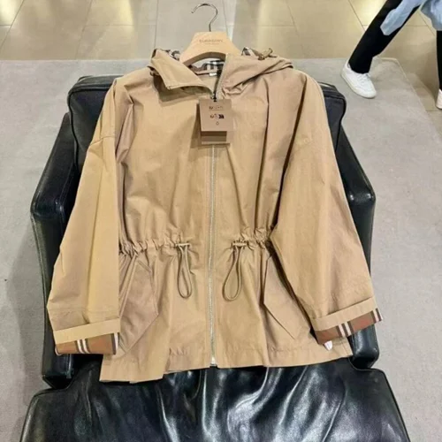 Burberry 羽绒服奢华男士保暖夹克 S-2XL