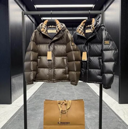 Burberry 羽绒服奢华男士保暖夹克 S-2XL