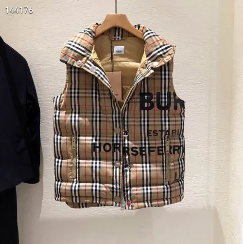 Burberry 羽绒服奢华男士保暖夹克 S-XL